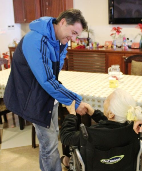 Ρέθυμνο: Χριστουγεννιάτικη «αγκαλιά» (photos)