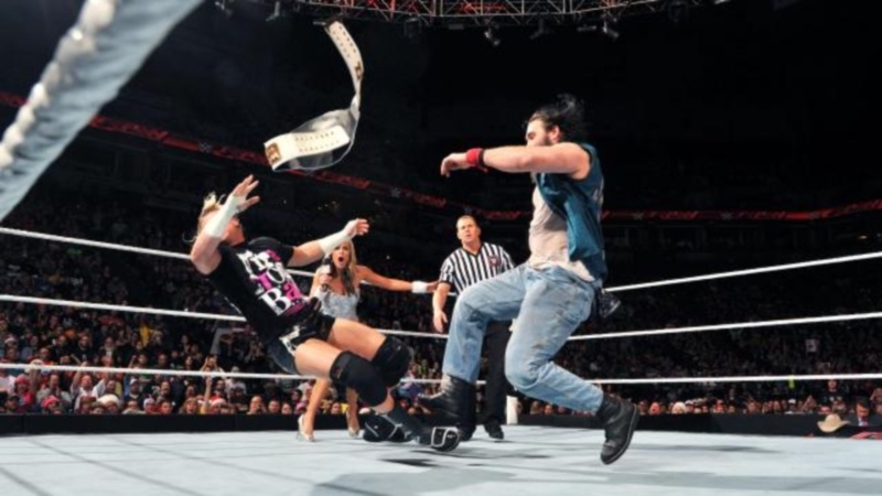 Raw: Χριστούγεννα με Hulk Hogan (videos+photos)