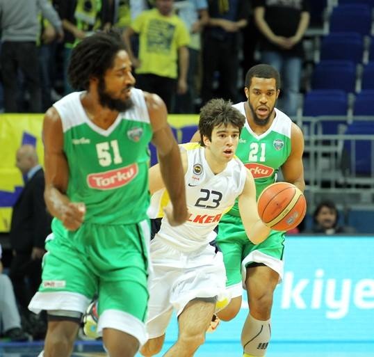 Φενέρμπαχτσε Ούλκερ: Σάρωσε και είναι μόνη πρώτη (photos)