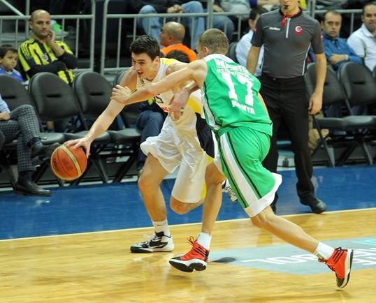 Φενέρμπαχτσε Ούλκερ: Σάρωσε και είναι μόνη πρώτη (photos)