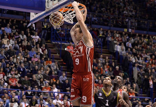 Αρμάνι Μιλάνο: «30άρα» στην... απόρθητη έδρα της (photos)