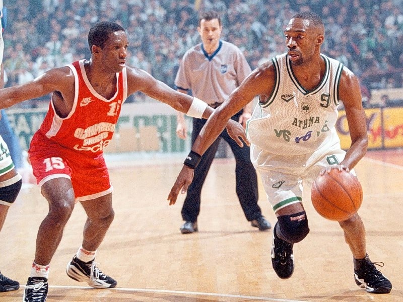 Ρίβερς στο Onsports: «Έπρεπε να μείνω στον Ολυμπιακό!» (photos+videos)