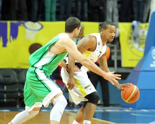 Φενέρμπαχτσε Ούλκερ: Σάρωσε και είναι μόνη πρώτη (photos)