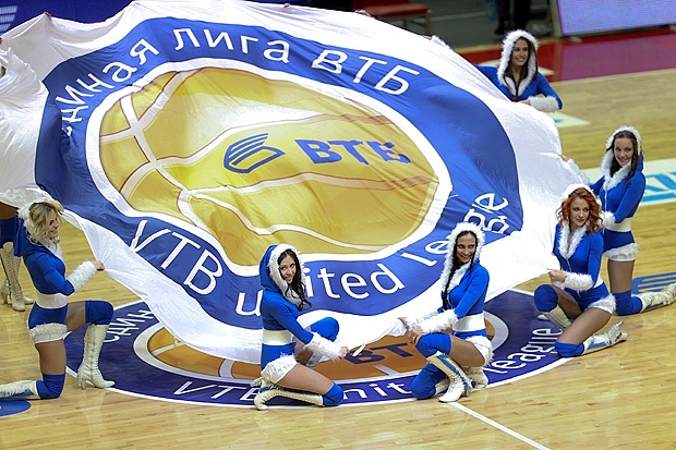 Νίζνι: Ο «διασυρμός» στην Αγία Πετρούπολη (photos+video)