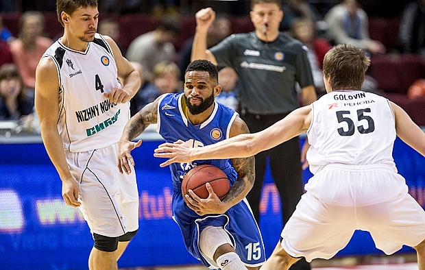 Νίζνι: Ο «διασυρμός» στην Αγία Πετρούπολη (photos+video)