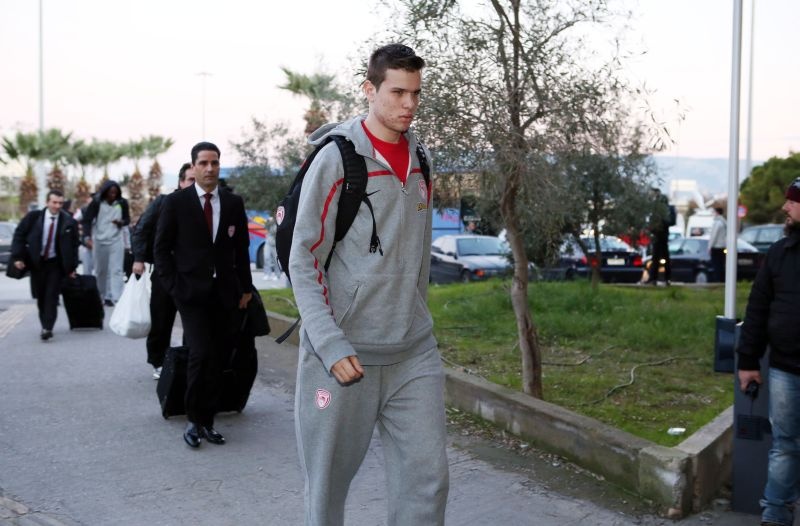 Ολυμπιακός – Παναθηναϊκός: Η άφιξη των «ερυθρόλευκων» (photos)