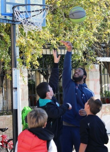 Ρέθυμνο: Ξανάγιναν παιδιά (photos)