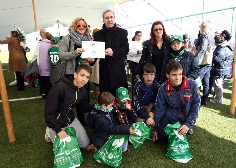 Παναθηναϊκός: Χάρισε χαμόγελα στα παιδιά (photos)