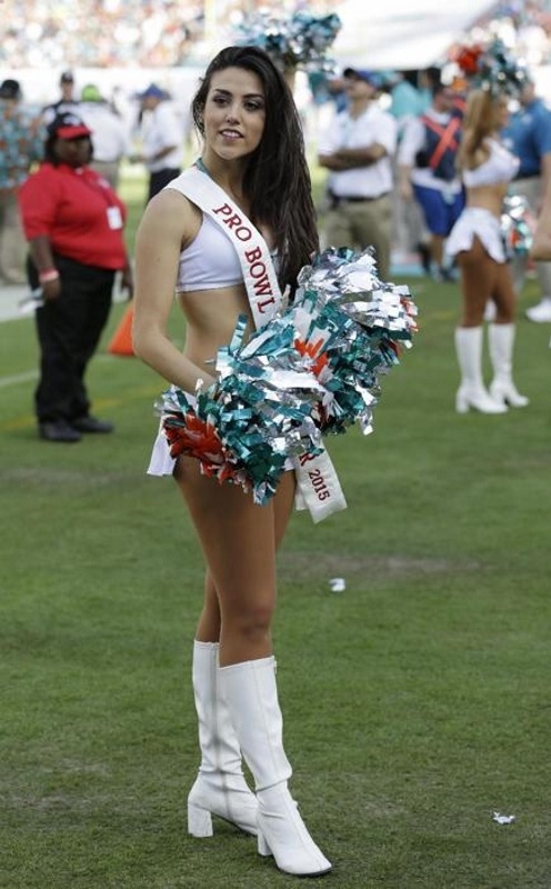 NFL: Playoffs και Cheerleaders (photos)