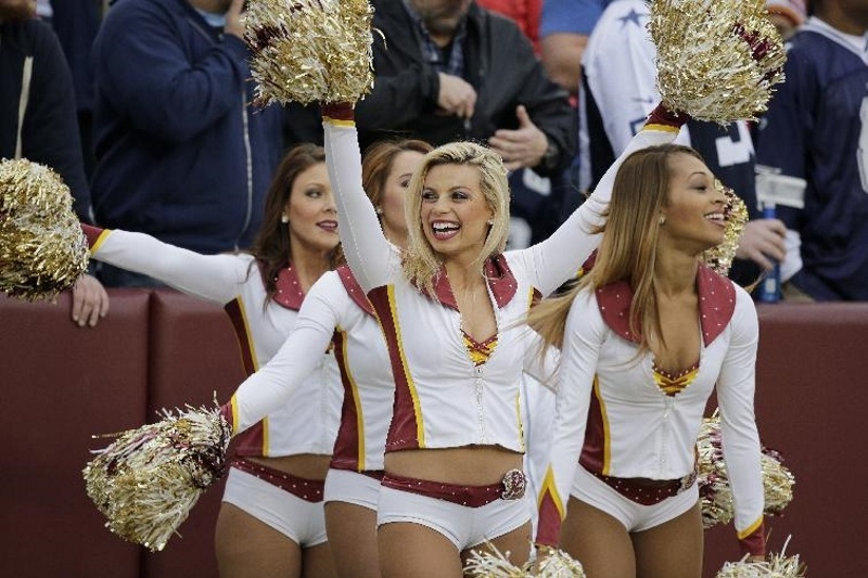 NFL: Playoffs και Cheerleaders (photos)