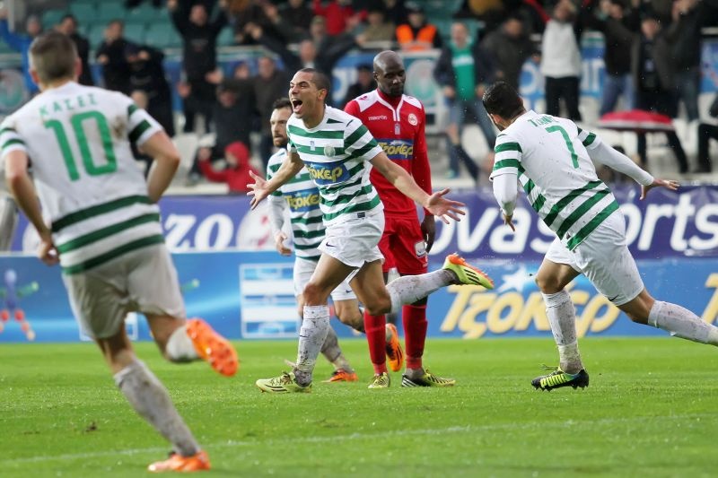 Super League: Οι… αήττητες έδρες! (photos)