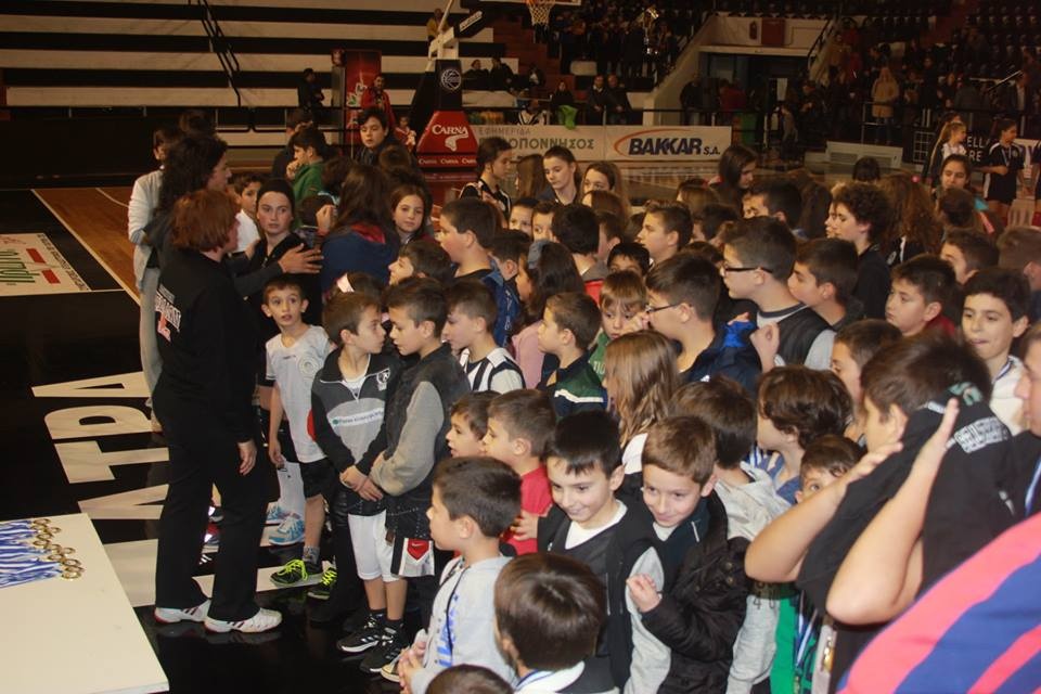 Απόλλωνας Πατρών: Γιόρτασαν στην Περιβόλα (photos)