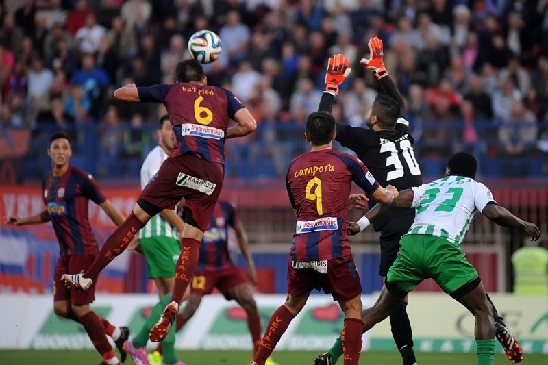 Super League: Οι… αήττητες έδρες! (photos)