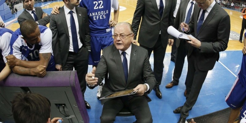 Εφές Αναντόλου: Ο Ίβκοβιτς ξανά στο ΣΕΦ (videos+photos)