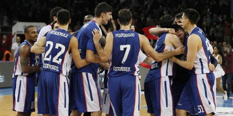 Εφές Αναντόλου: Ο Ίβκοβιτς ξανά στο ΣΕΦ (videos+photos)