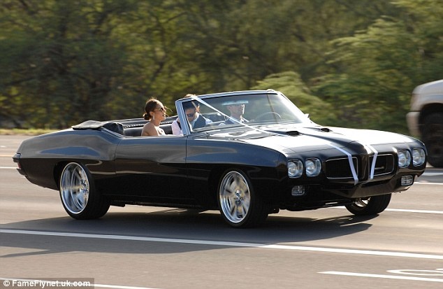 Γάμος στη Χαβάι για Μπάτον (photos)