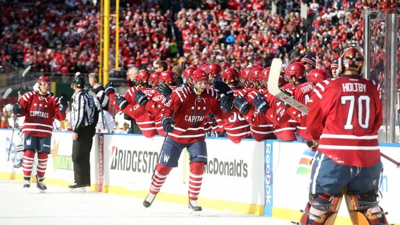 NHL: Κεφάτος Ovechkin στο… ηλιόλουστο Winter Classic (photos+videos)