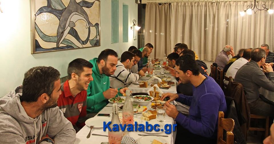 Καβάλα: Εορταστικό δείπνο (photos)