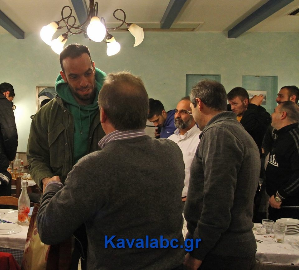 Καβάλα: Εορταστικό δείπνο (photos)