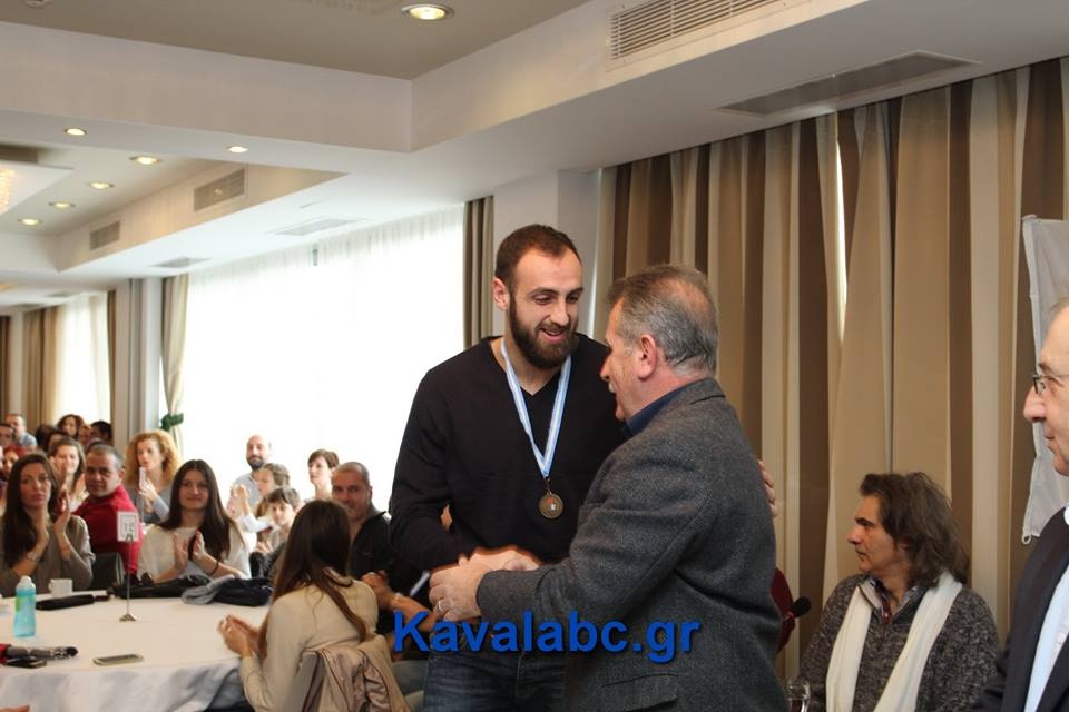 Παπακωνσταντίνου: «Ομάδα ολόκληρης της πόλης η Καβάλα» (photos)