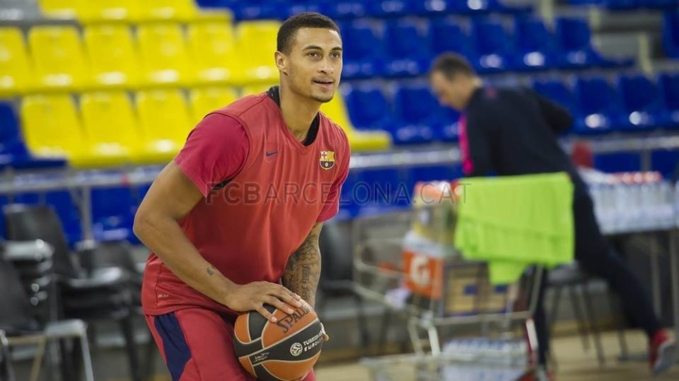 Τζάκσον στο Onsports: «Μυθικός παίκτης ο Διαμαντίδης» (photos+videos)