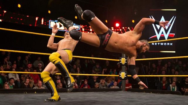 NXT: Υπεράσπιση για Lucha Dragons και «στοιχήματα» για Regal (photos+videos)