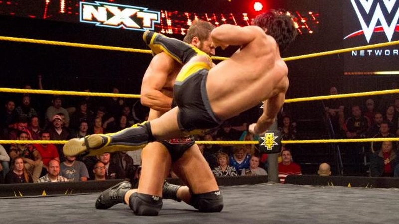 NXT: Υπεράσπιση για Lucha Dragons και «στοιχήματα» για Regal (photos+videos)