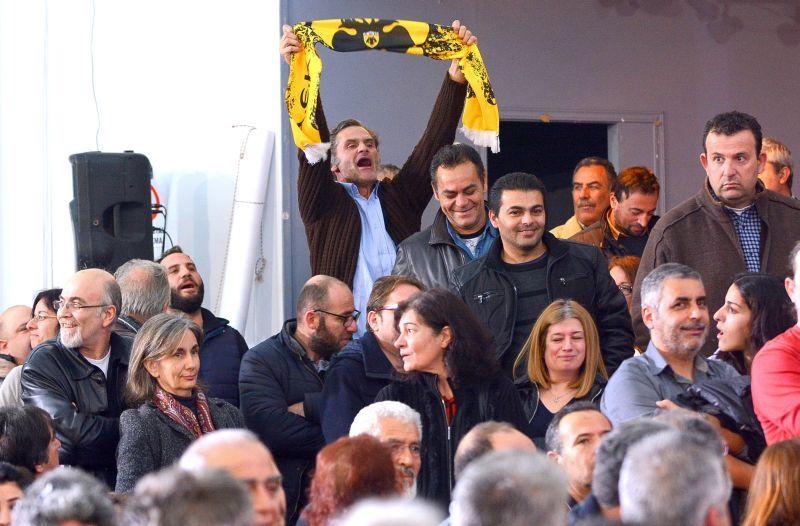 ΑΕΚ: Η παρουσία οπαδού στην ομιλία Τσίπρα (video+photos)