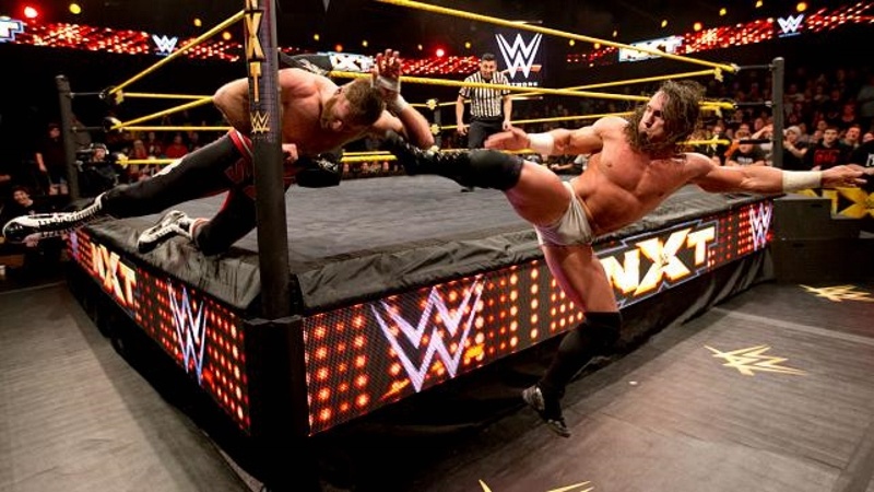 NXT: Υπεράσπιση και πόνος για Sami Zayn (photos+videos)