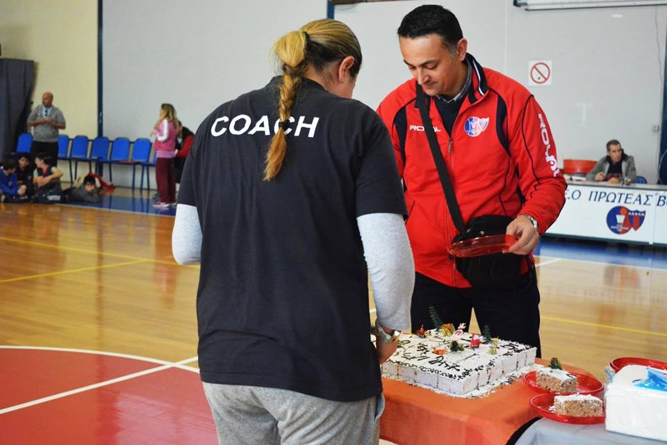 Πρωτέας Βούλας: Έκοψε την πίτα του (photos)