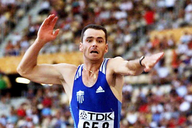 Εκλογές 2015: Από τα γήπεδα... στα βουλευτικά έδρανα