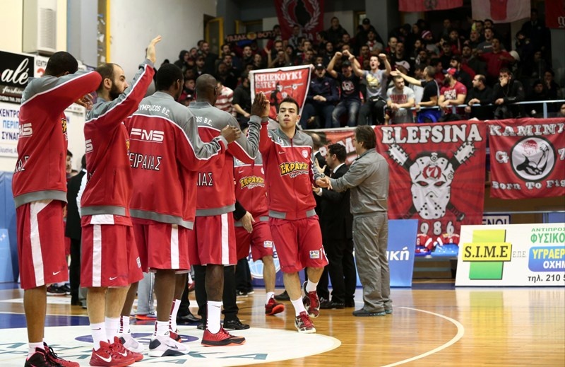 Ολυμπιακός: «Κόκκινη» η Γούβα (photos)