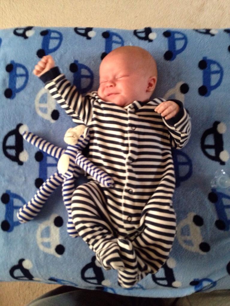 Γιουσέιν Μπολτ: Μωρά τον... αντιγράφουν! (photos)