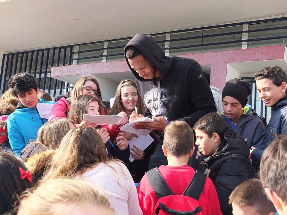 Τρίκαλα BC: Στο 6ο Γυμνάσιο (photos)