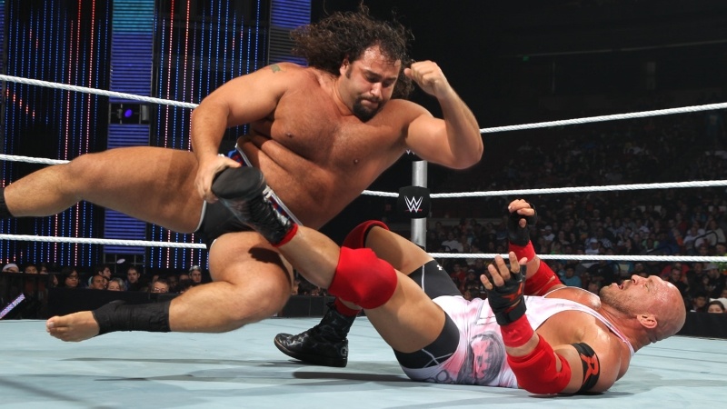 SmackDown: Κράτησε τη θέση του ο Daniel Bryan (photos+videos)