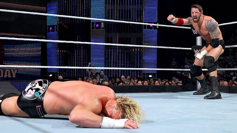 SmackDown: Κράτησε τη θέση του ο Daniel Bryan (photos+videos)