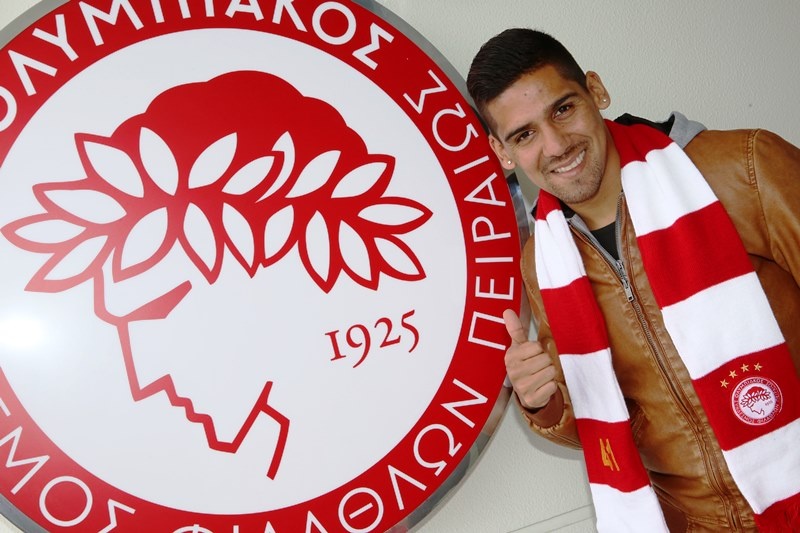 Χάρα: «Θα τα δώσω όλα για τον Ολυμπιακό» (photos)