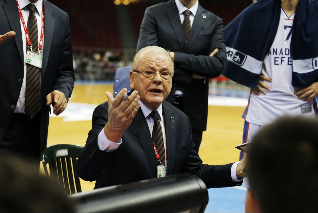 Αναντολού Εφές: Ζεστάθηκαν... για Ολυμπιακό, Λάσμε και Περπέρογλου (photos)