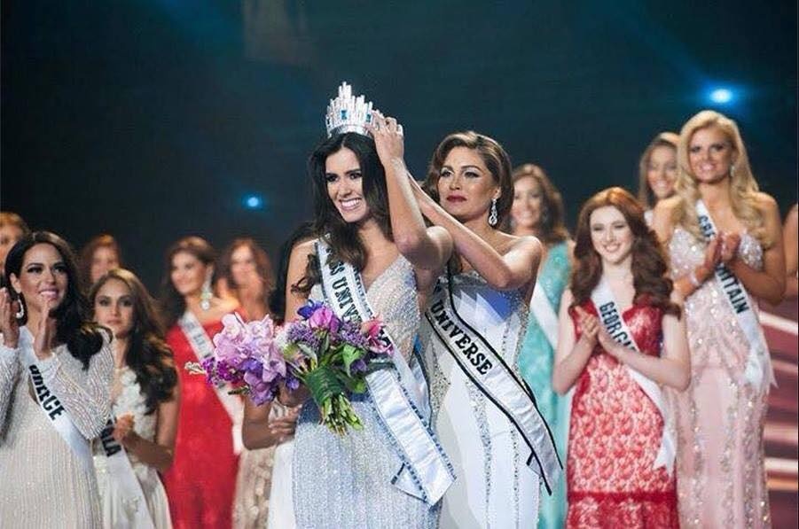 Ιππασία: Δεινή ιππεύτρια η νέα Miss Universe (photos)