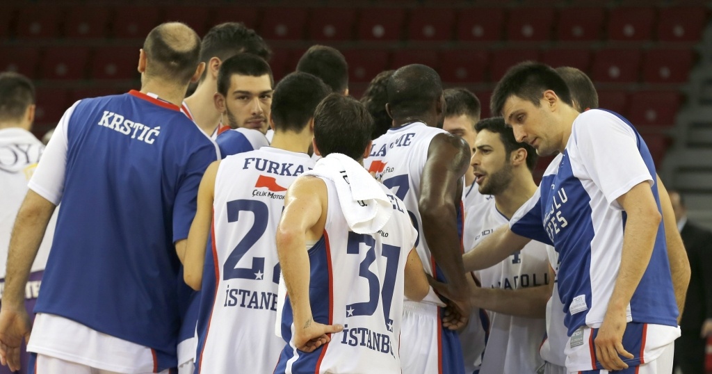 Αναντολού Εφές: Ζεστάθηκαν... για Ολυμπιακό, Λάσμε και Περπέρογλου (photos)