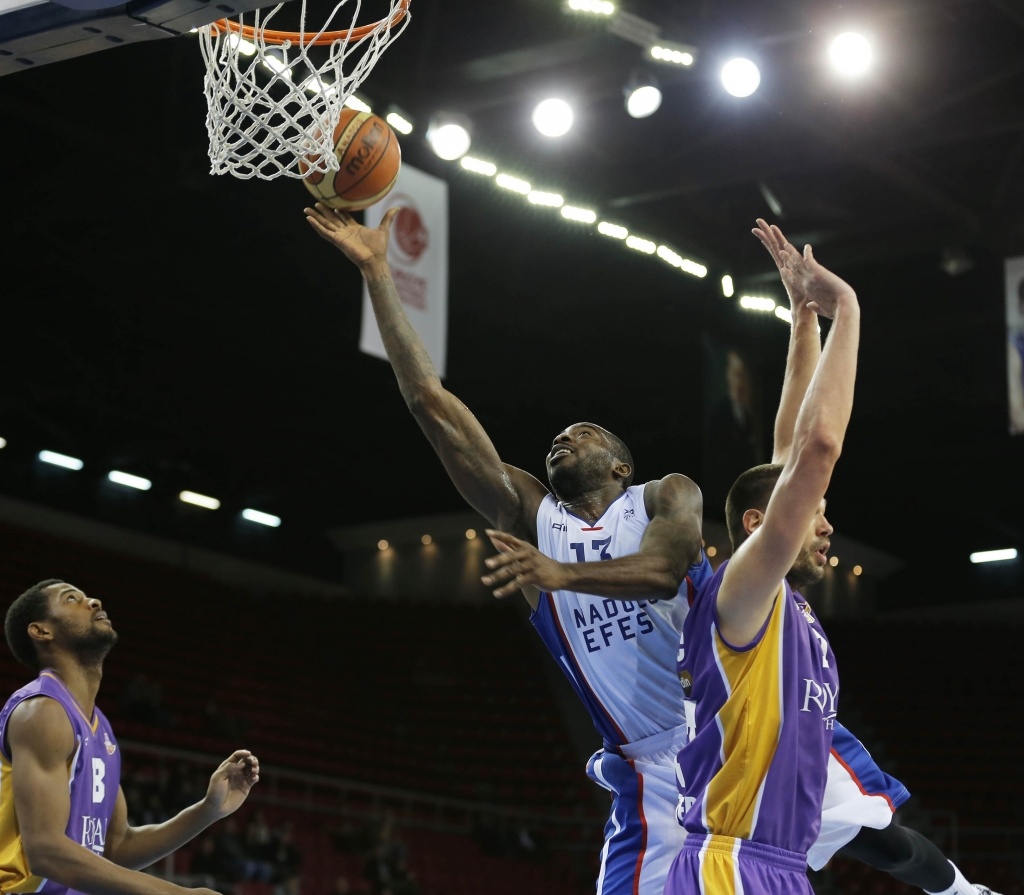 Αναντολού Εφές: Ζεστάθηκαν... για Ολυμπιακό, Λάσμε και Περπέρογλου (photos)