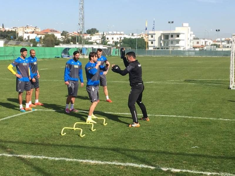 ΑΠΟΕΛ: Ξύλο… στην προπόνηση! (photos)