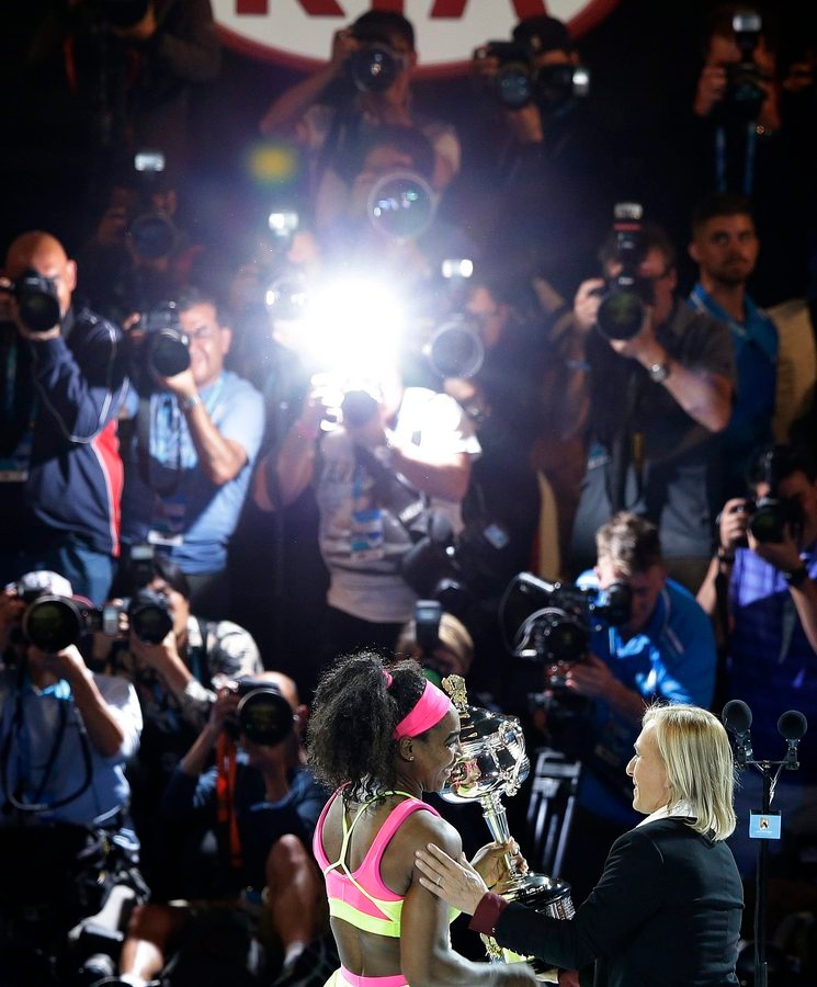 Australian Open 2015: Καρέ καρέ η απονομή της Σερένα (photos)