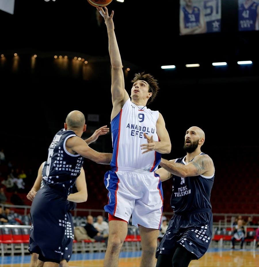 Σάριτς στο Onsports: «Όνειρό μου Παναθηναϊκός, Ολυμπιακός και Ελλάδα» (photos+videos)