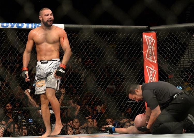 UFC 183: Εύκολα ο Anderson Silva, επέλαση Βραζιλιάνων στο Λας Βέγκας