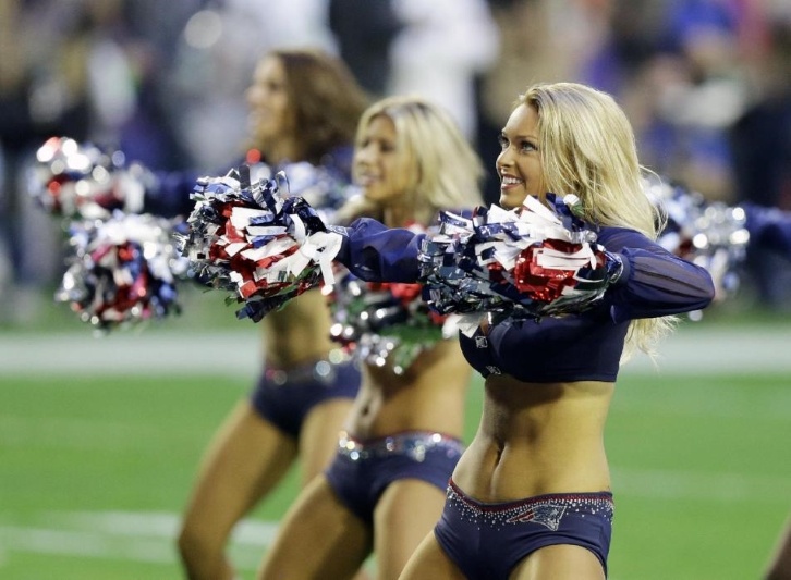 NFL: Οι Cheerleaders του Super Bowl XLIX (photos)