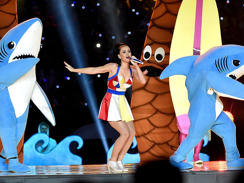 Super Bowl XLIX: Εντυπωσιακή η Katy Perry (video+photos)