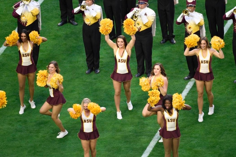 NFL: Οι Cheerleaders του Super Bowl XLIX (photos)