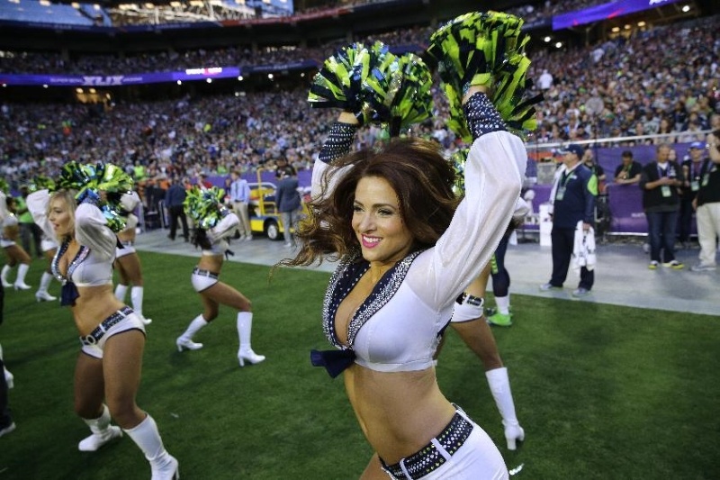 NFL: Οι Cheerleaders του Super Bowl XLIX (photos)