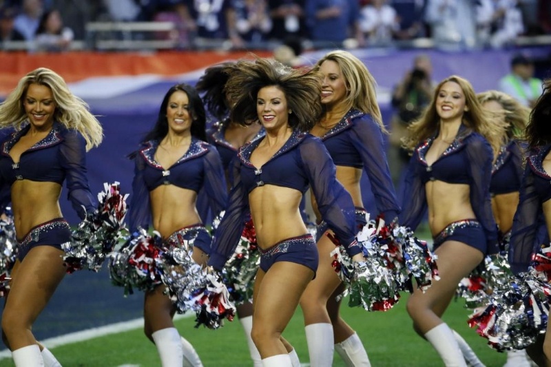 NFL: Οι Cheerleaders του Super Bowl XLIX (photos)